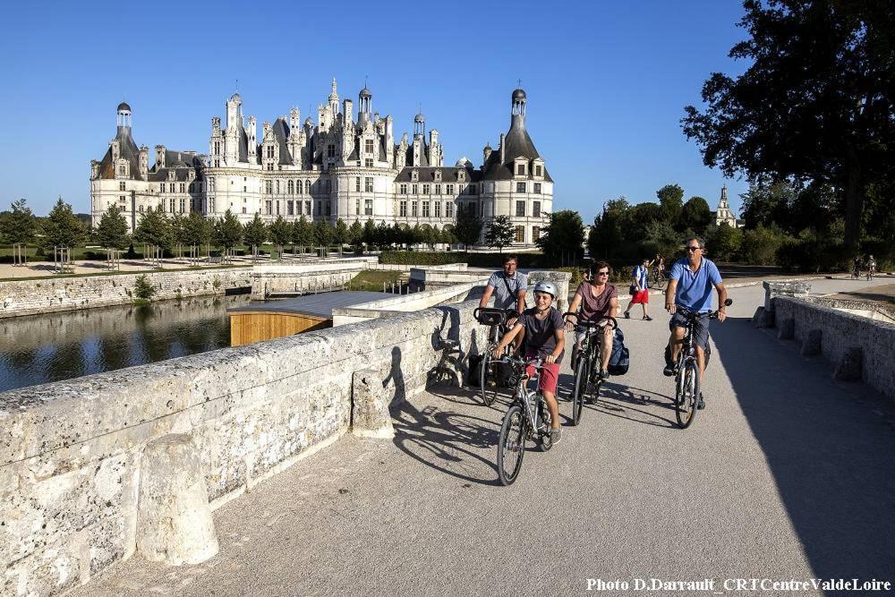 Gite De La Tour De Loire - 65 M2 Au Pied D'Une Tour De Gue Du 17Eme Siecle Mer Bagian luar foto
